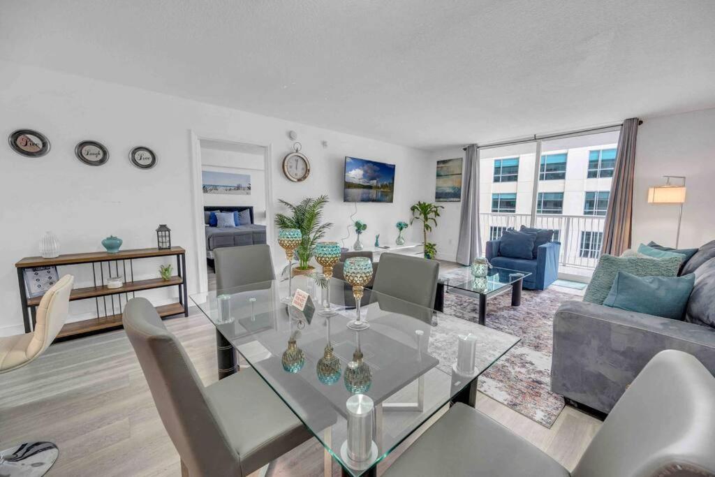 Spacious 1Bedroom Unit Brickell-Free Parking Маямі Екстер'єр фото