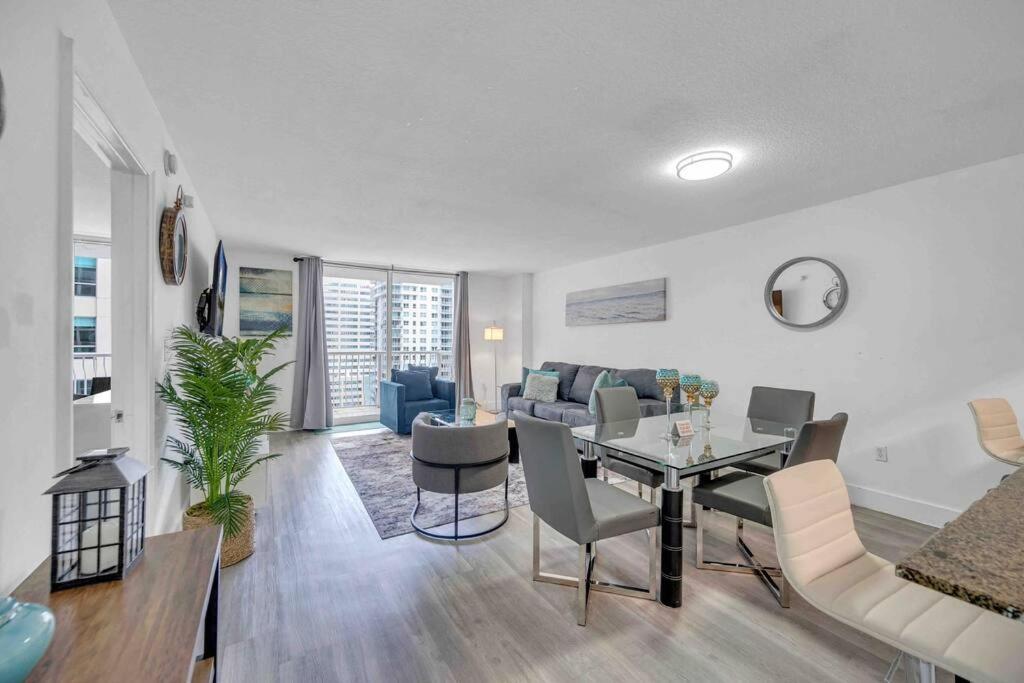 Spacious 1Bedroom Unit Brickell-Free Parking Маямі Екстер'єр фото